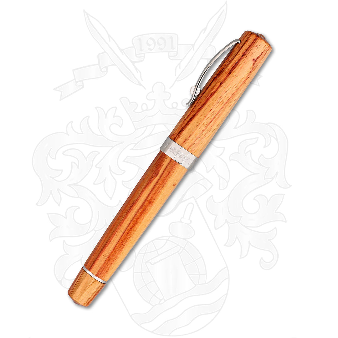 Omas Arte Italiana Milord Olive Wood Fountain Pen