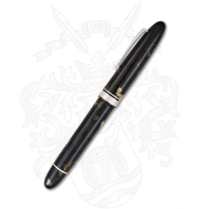 OMAS Ogiva Saft Green Fountain Pen