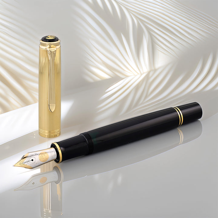 Pelikan Souverän M350 Black/Vermeil Fountain Pen