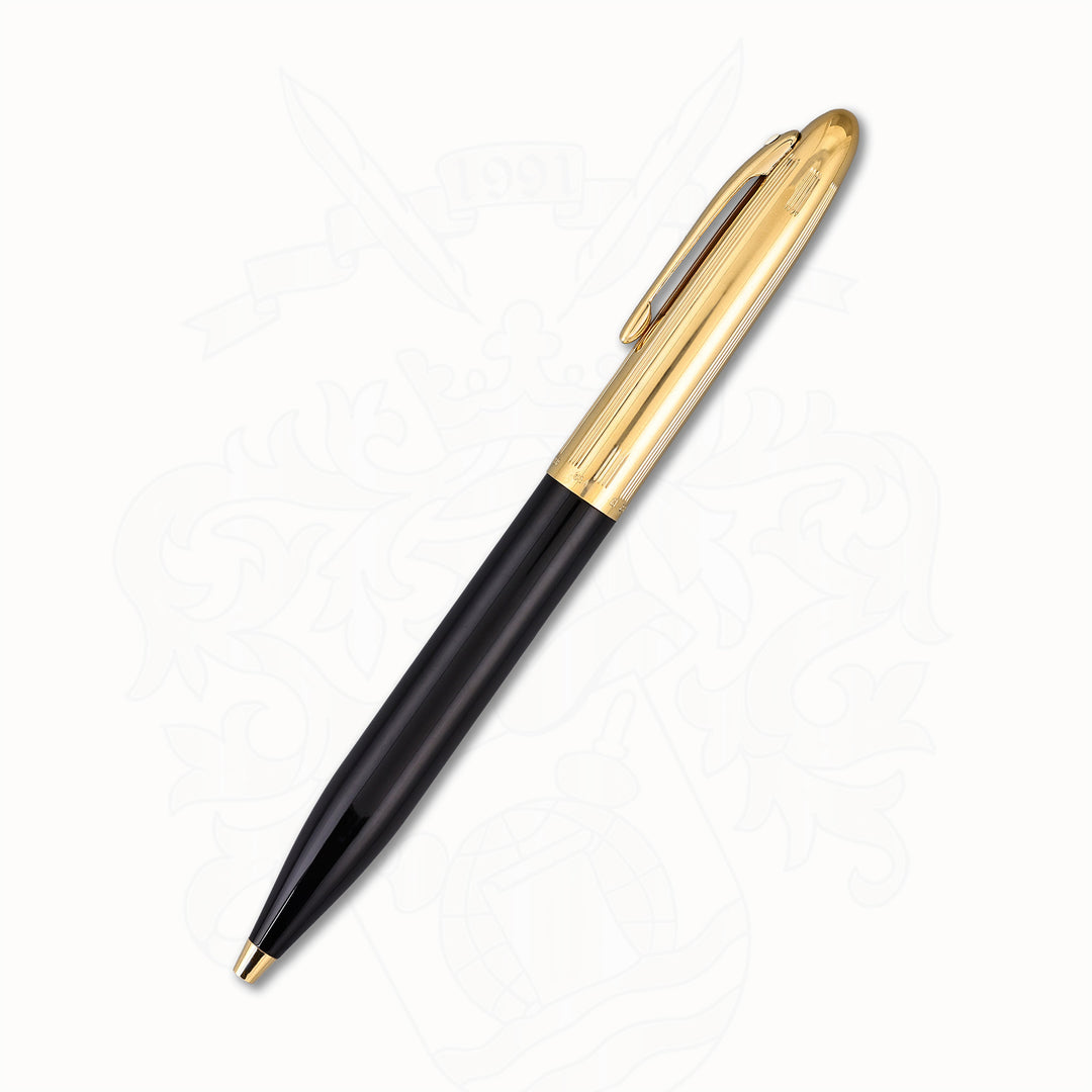Sheaffer Crest Model 593 Ballpoint Pen – Black Lacquer with Gold-Plated Fluted Barrel Overlay