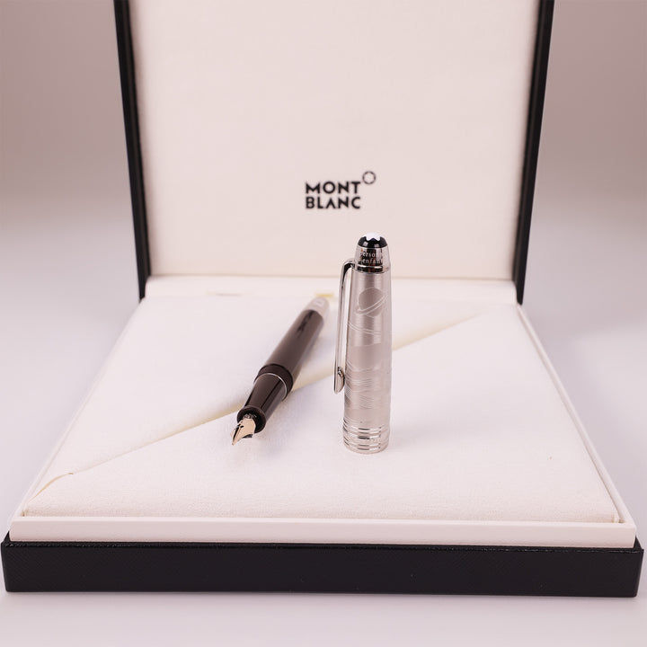 Montblanc Meisterstück 145 Doué Classique Petit Prince &amp; Aviator Fountain Pen