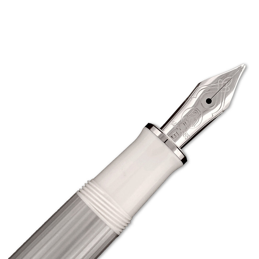 Pelikan M405 Souverän Fountain Pen - Silver-White