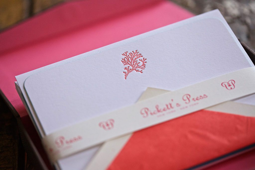 Coral Letter Press Note Cards 6.25" x 4.5" (10 Flat Cards &amp; Line Envelopes)