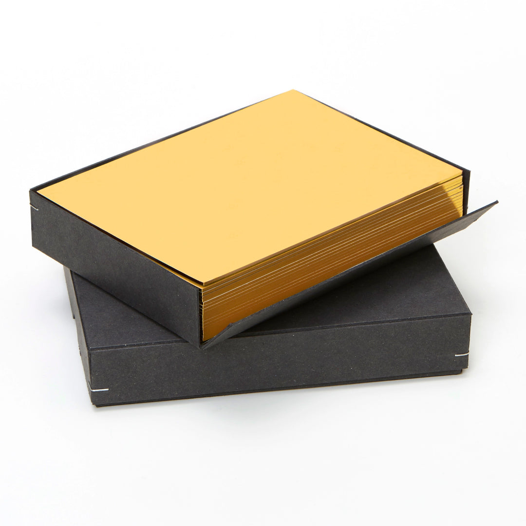 W co. Notecard and Envelope with Gold Edges (5” x 7”)