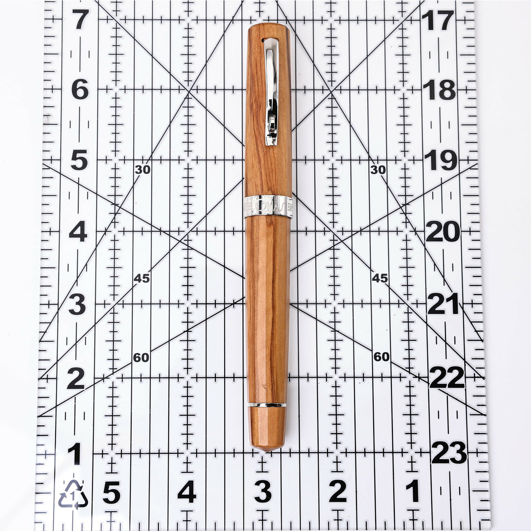 Omas Arte Italiana Milord Olive Wood Fountain Pen