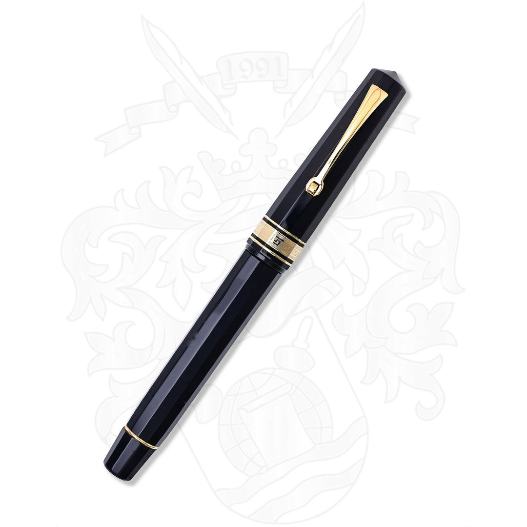Omas Arte Italiana Milord Mid Size Fountain Pen