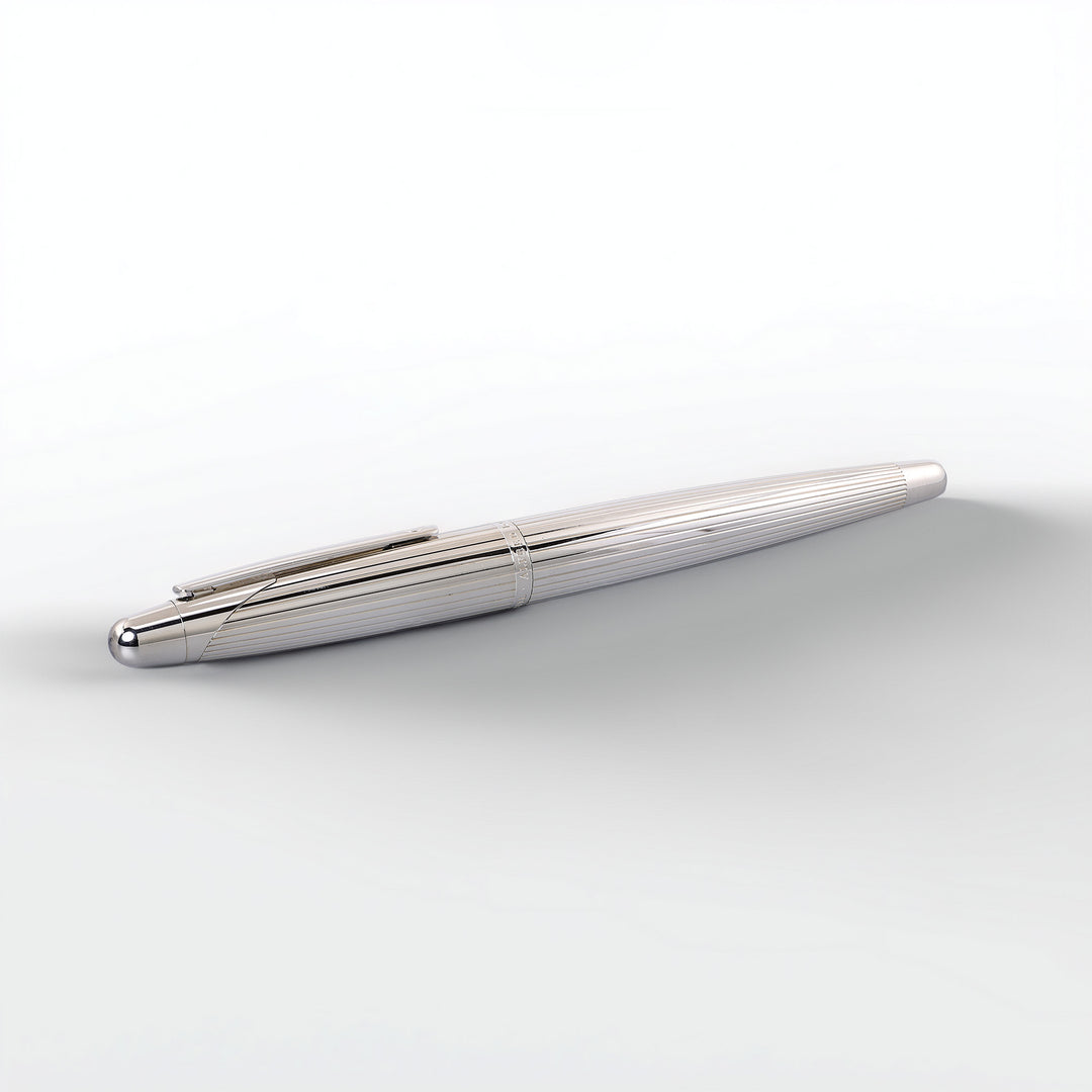 Dunhill AD2000 Sterling Silver Fountain Pen