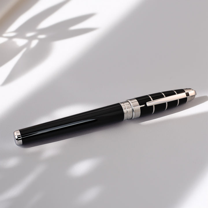 S.T. Dupont Olympio XL Black with Squares