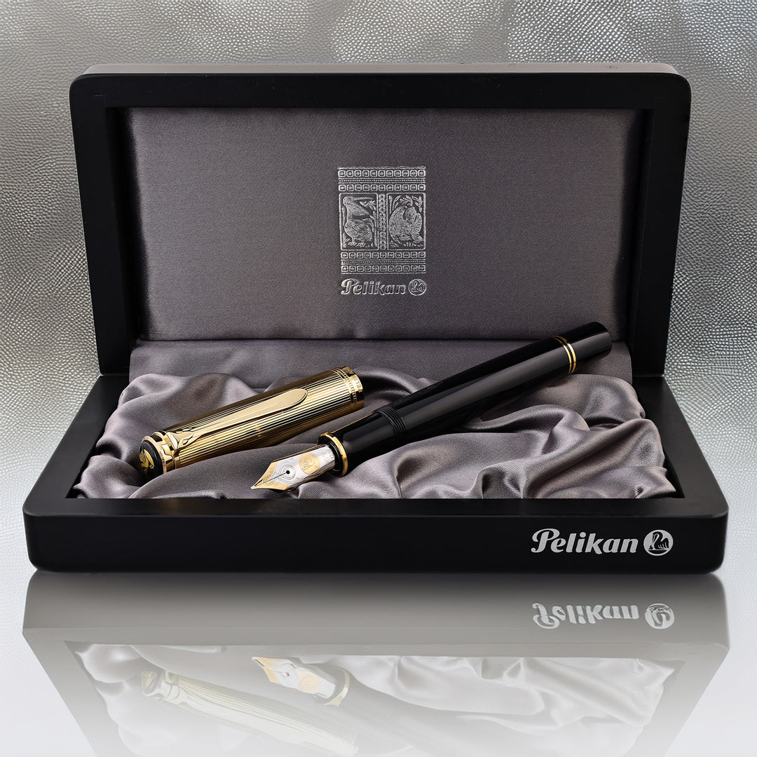 Pelikan Souverän M350 Black/Vermeil Fountain Pen