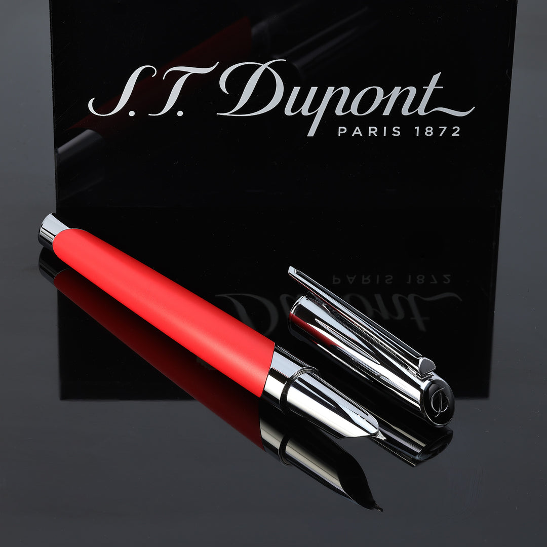 S.T. Dupont Défi Millenium Fountain Pen - Silver &amp; Matte Red