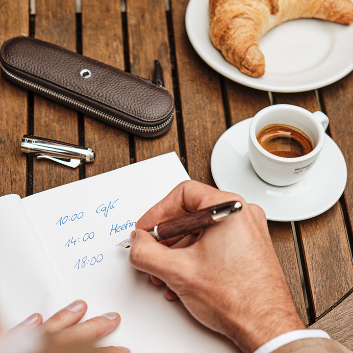 Graf von Faber-Castell Magnum Fountain Pen