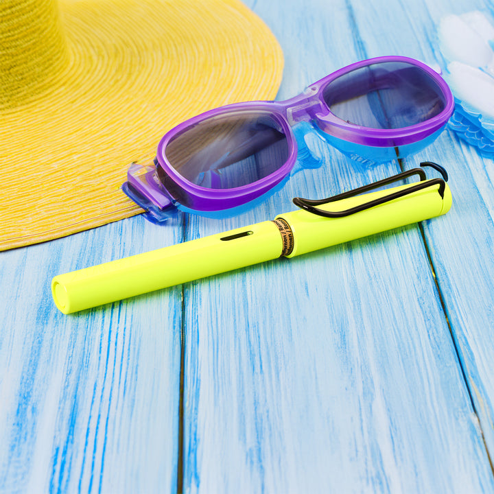 Lamy Safari Neon Yellow Fountain Pen - Special Edition