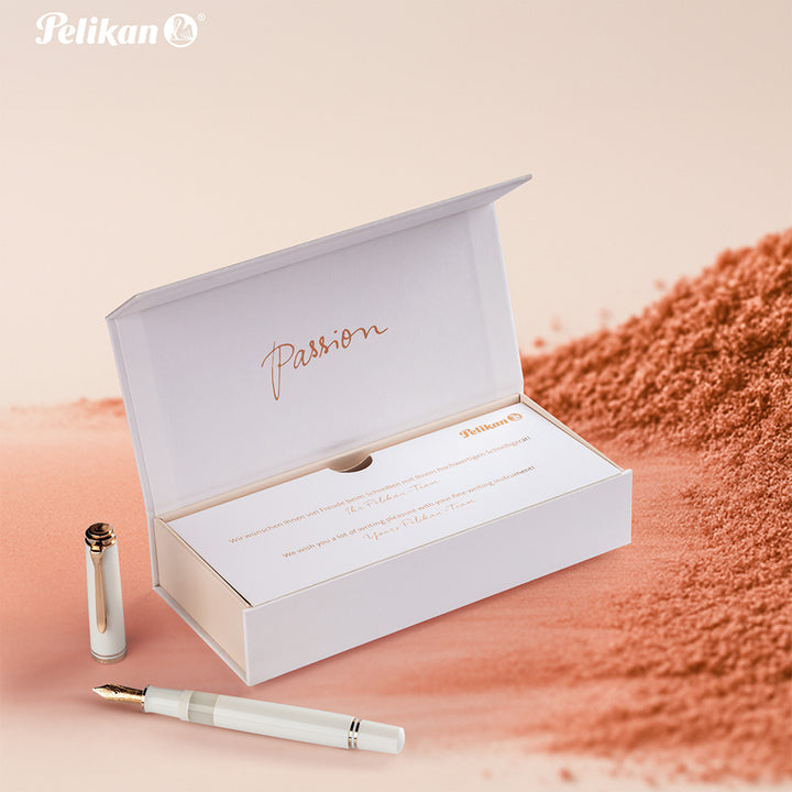 Pelikan Souverän M600 White &amp; Rose Gold Special Edition