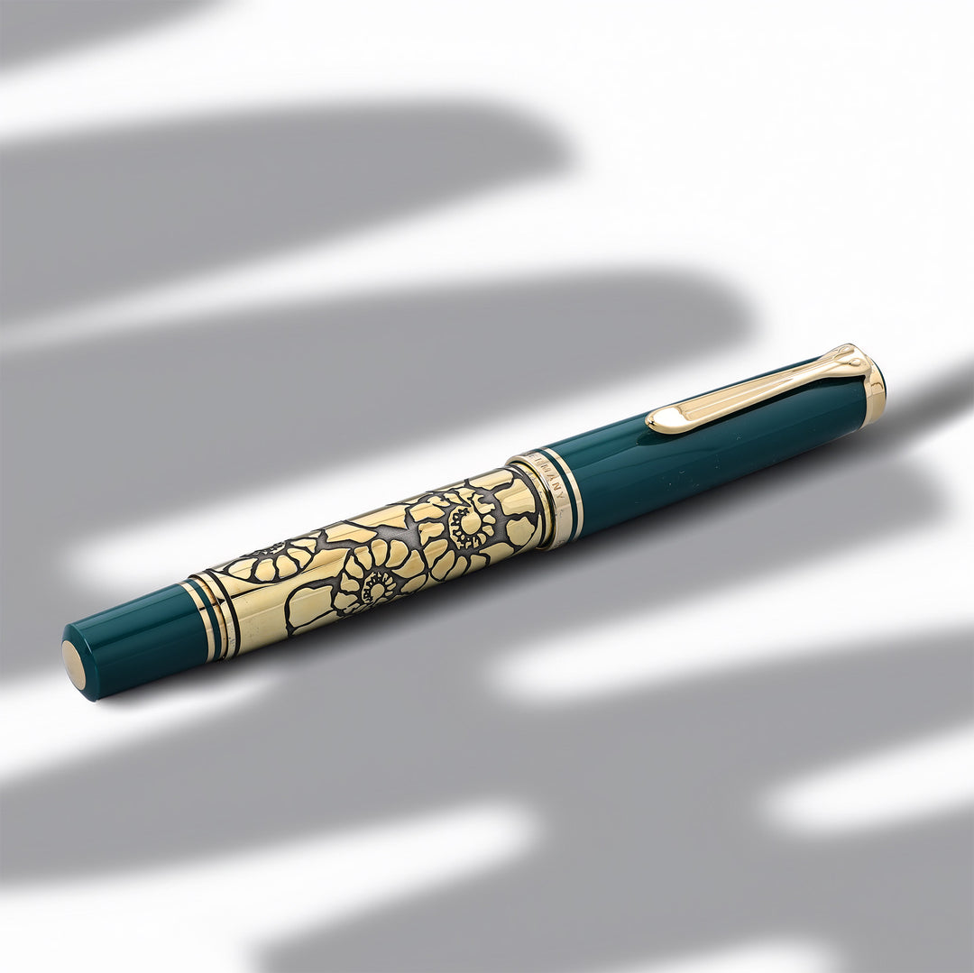 Pelikan M800 LE Expo 2000 Hanover Nature Fountain Pen