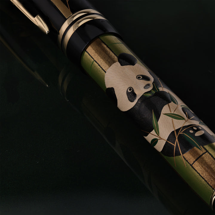 Parker Duofold Panda Maki-e Fountain Pen Limited Edition