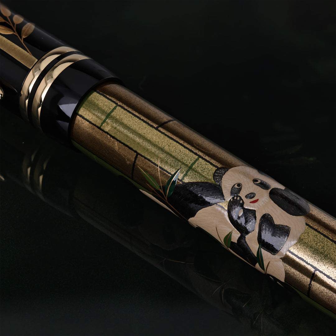 Parker Duofold Panda Maki-e Fountain Pen Limited Edition