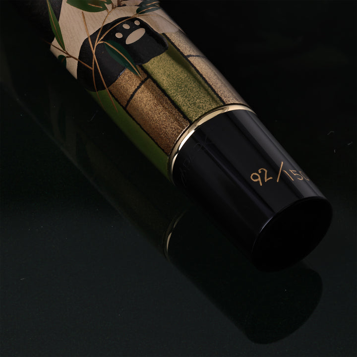 Parker Duofold Panda Maki-e Fountain Pen Limited Edition