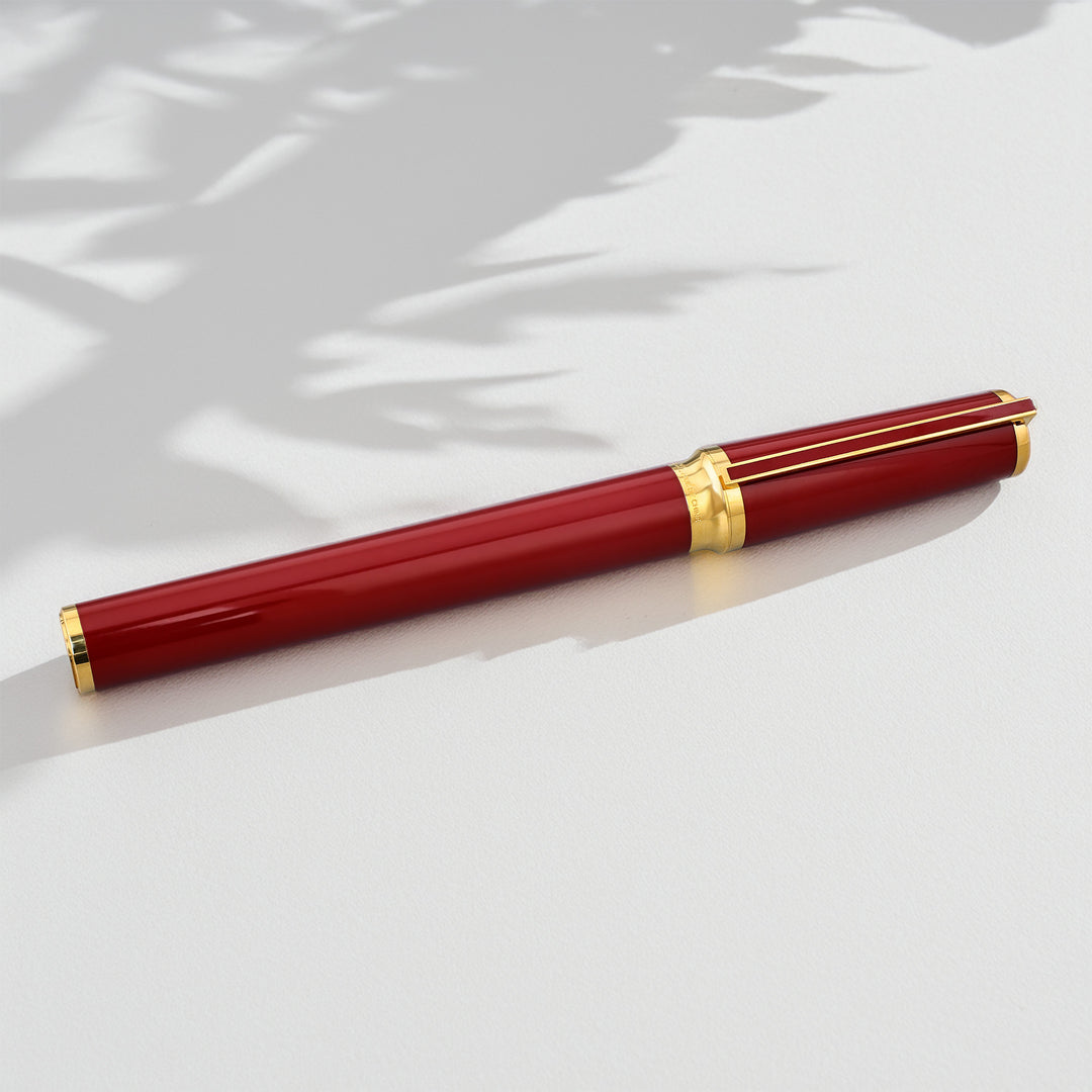 S.T. Dupont Montparnasse Red Lacquer and Gold Fountain Pen