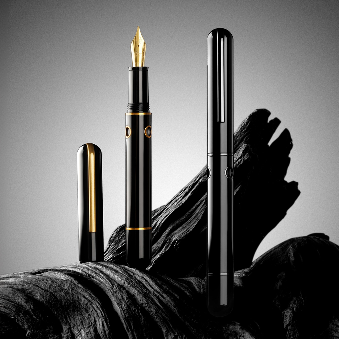 Nahvalur Nautilus Bronze Corydoras Ebonite - Fountain Pen