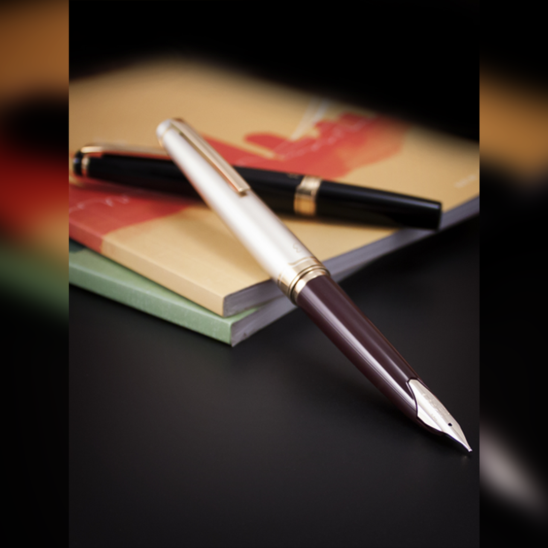 Pilot E95s Burgundy &amp; Ivory - Fountain Pen