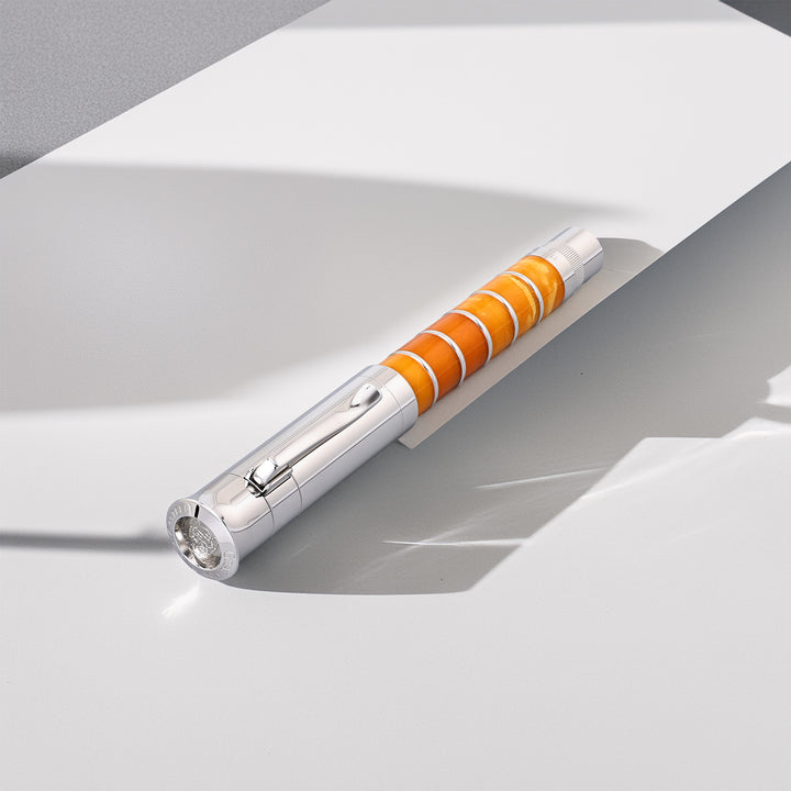 Graf von Faber-Castell Pen of the Year 2004 – Amber Edition