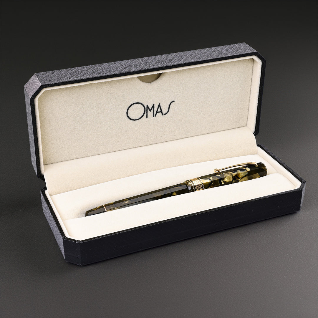 Omas Paragon Saft Green Fountain Pen