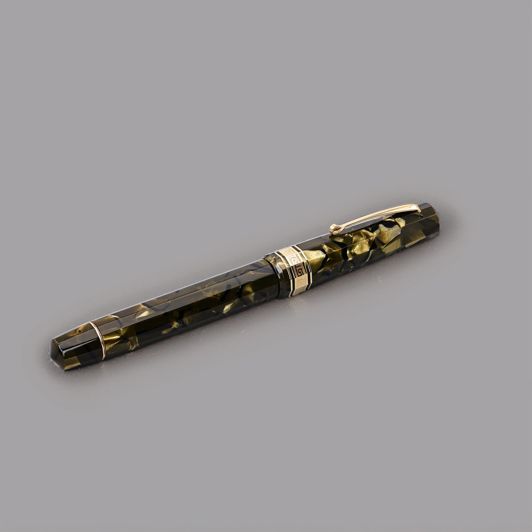 Omas Paragon Saft Green Fountain Pen