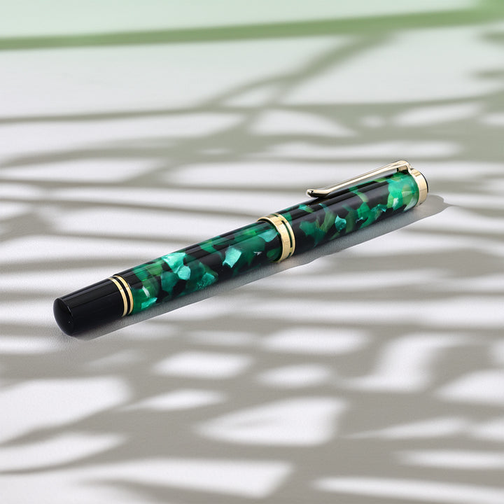 Pelikan M620 City Series Berlin Special Edition Fountain Pen (two chicks)