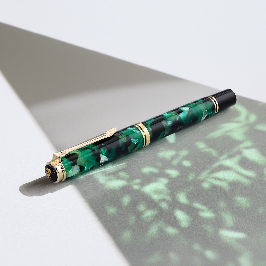 Pelikan M620 City Series Berlin Special Edition Fountain Pen (two chicks)