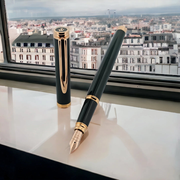 Waterman Gentleman Green Lacquer and Gold Fountain Pen