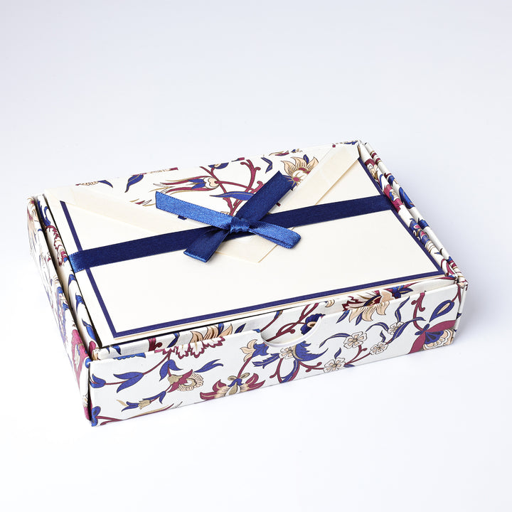Arabesque Flat Notecards (10ct.) 3.33" x 5.12"  | Rossi 1931 Italian Stationery