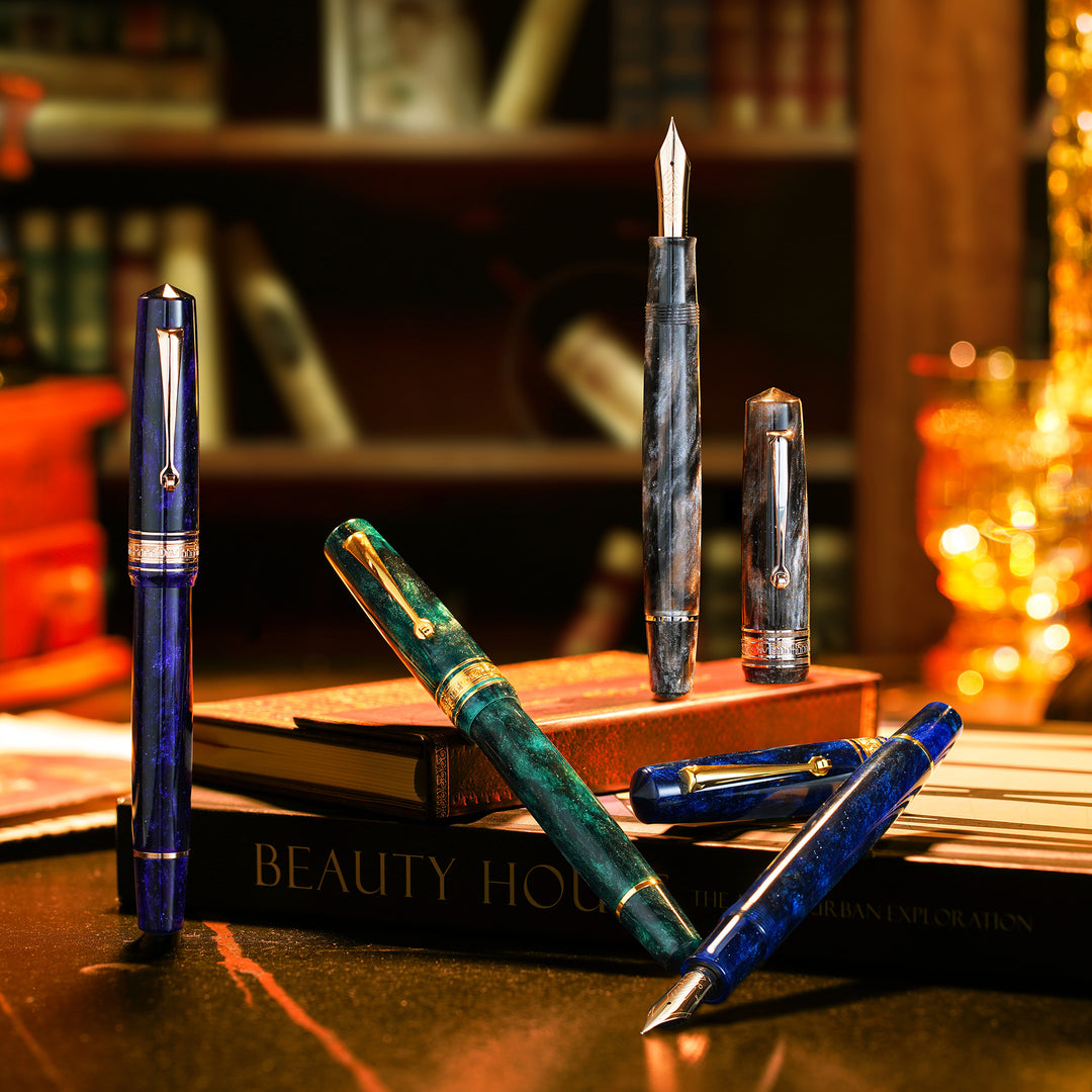 OMAS Bologna Smeraldo Elegante Fountain Pen