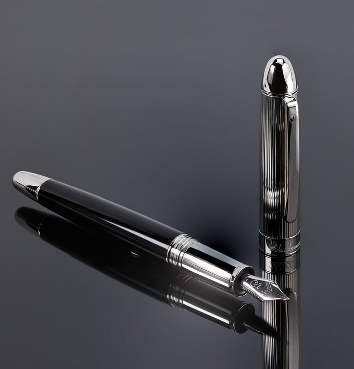 Waldmann Précieux Fountain Pen - Pinstripes 18k Gold Nib
