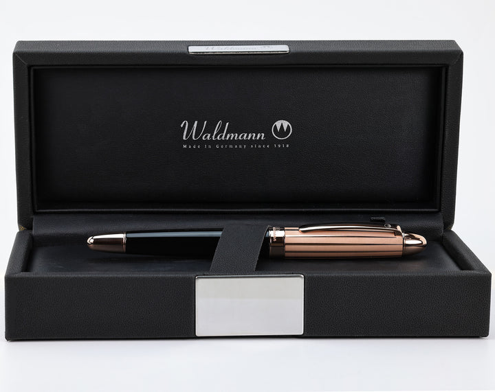 Waldmann Précieux Fountain Pen - Frosted Lines - Steel
