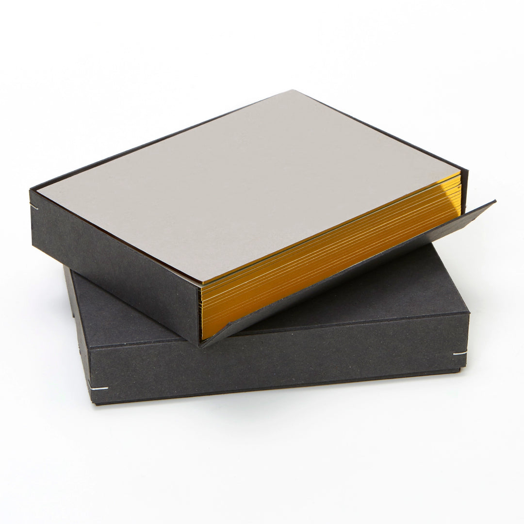 W co. Notecard and Envelope with Gold Edges (5” x 7”)