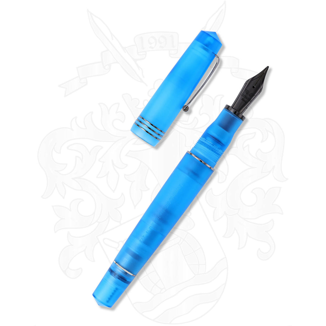 Leonardo Momento Zero Grande Pura Fountain Pen