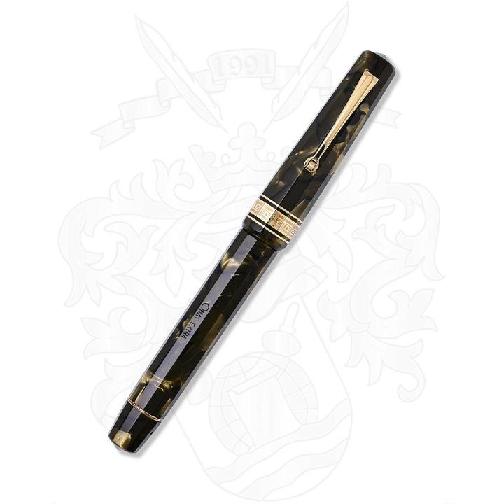 Omas Paragon Saft Green Fountain Pen