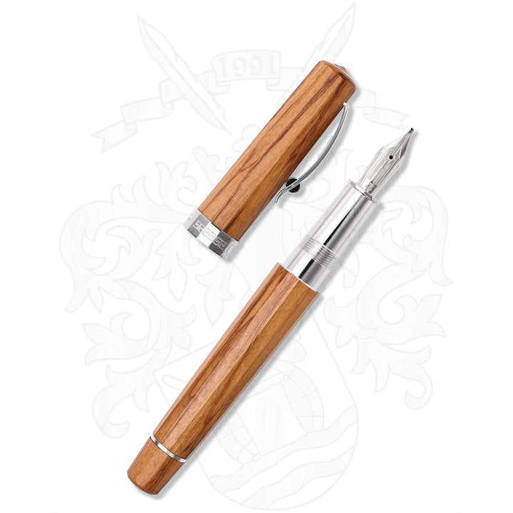 Omas Arte Italiana Milord Olive Wood Fountain Pen