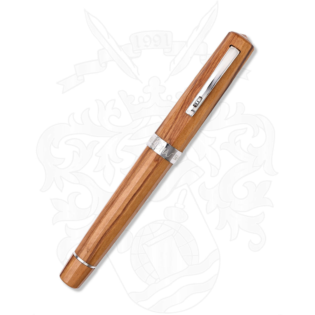 Omas Arte Italiana Milord Olive Wood Fountain Pen