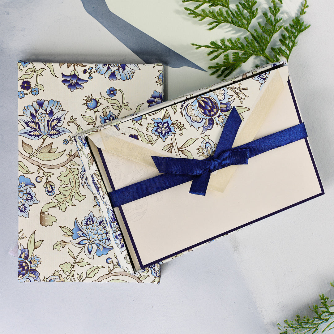 Blue Floral Folded Cards 3.33" x 5.12" (10ct.) | Rossi 1931 Italian Stationery