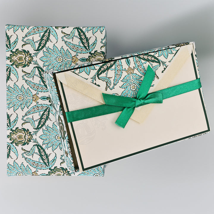 Verdant Medallion Folded Card Set (10ct.) | Rossi 1931 Italian Stationery