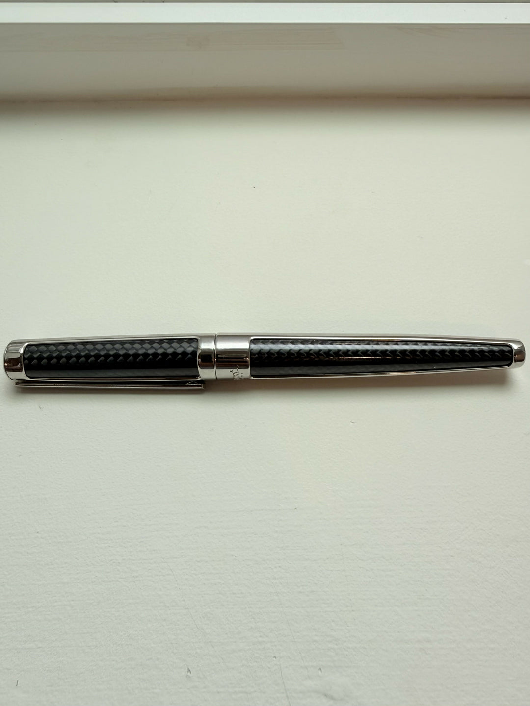 S.T. Dupont Defi Rollerball Carbon Fiber