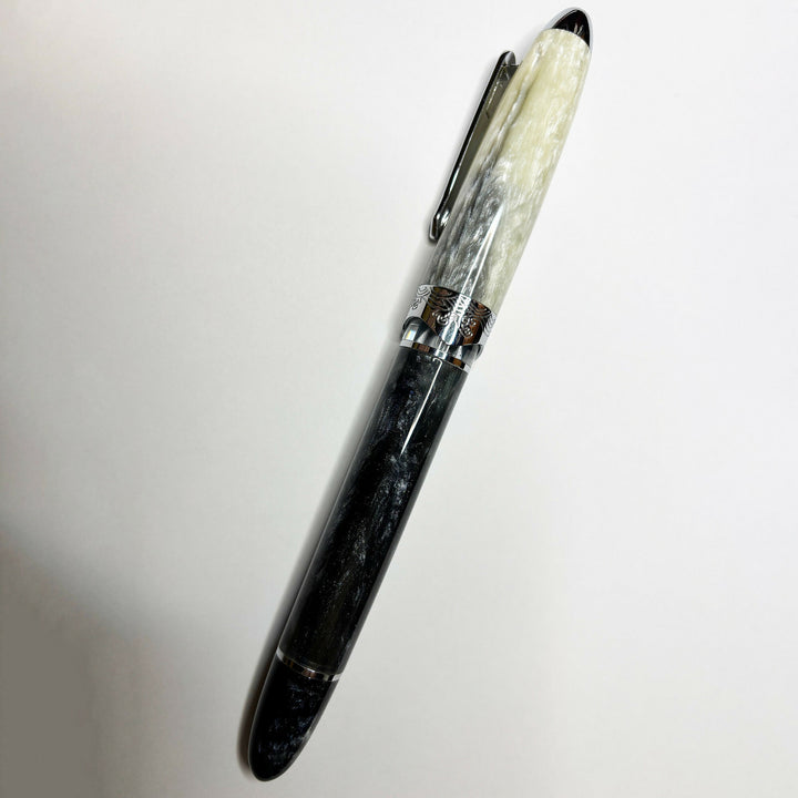 Nahvalur Horizon Fountain Pen