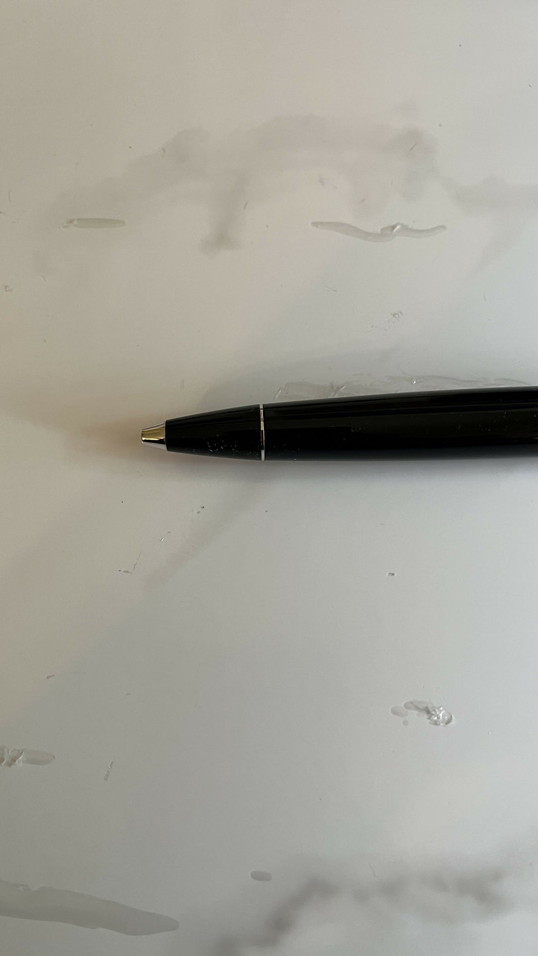 Delta Icon White/Black Ballpoint Pen