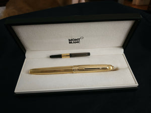 Montblanc Meisterstück Solid 18k Gold with Sapphire and Diamond