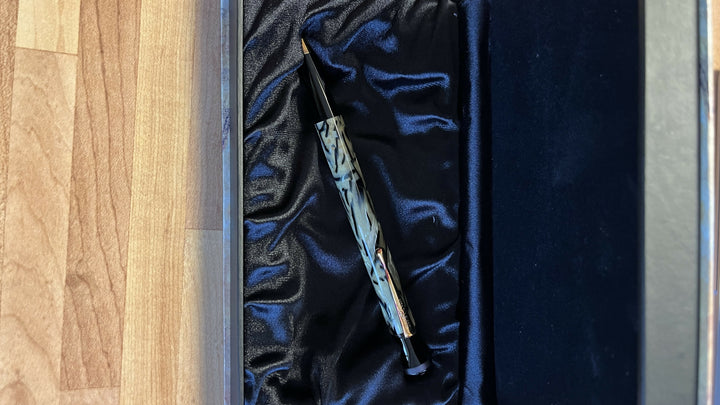 Montblanc Oscar Wilde Limited Edition Ballpoint Pen. 