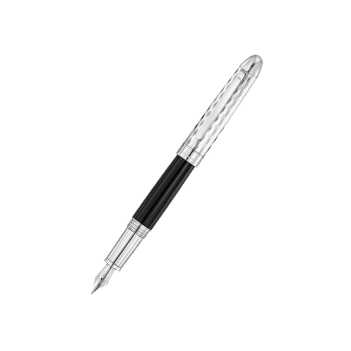 Waldmann Précieux Fountain Pen - Black Lacquer/Fine Diamond Cut wave pattern - Steel