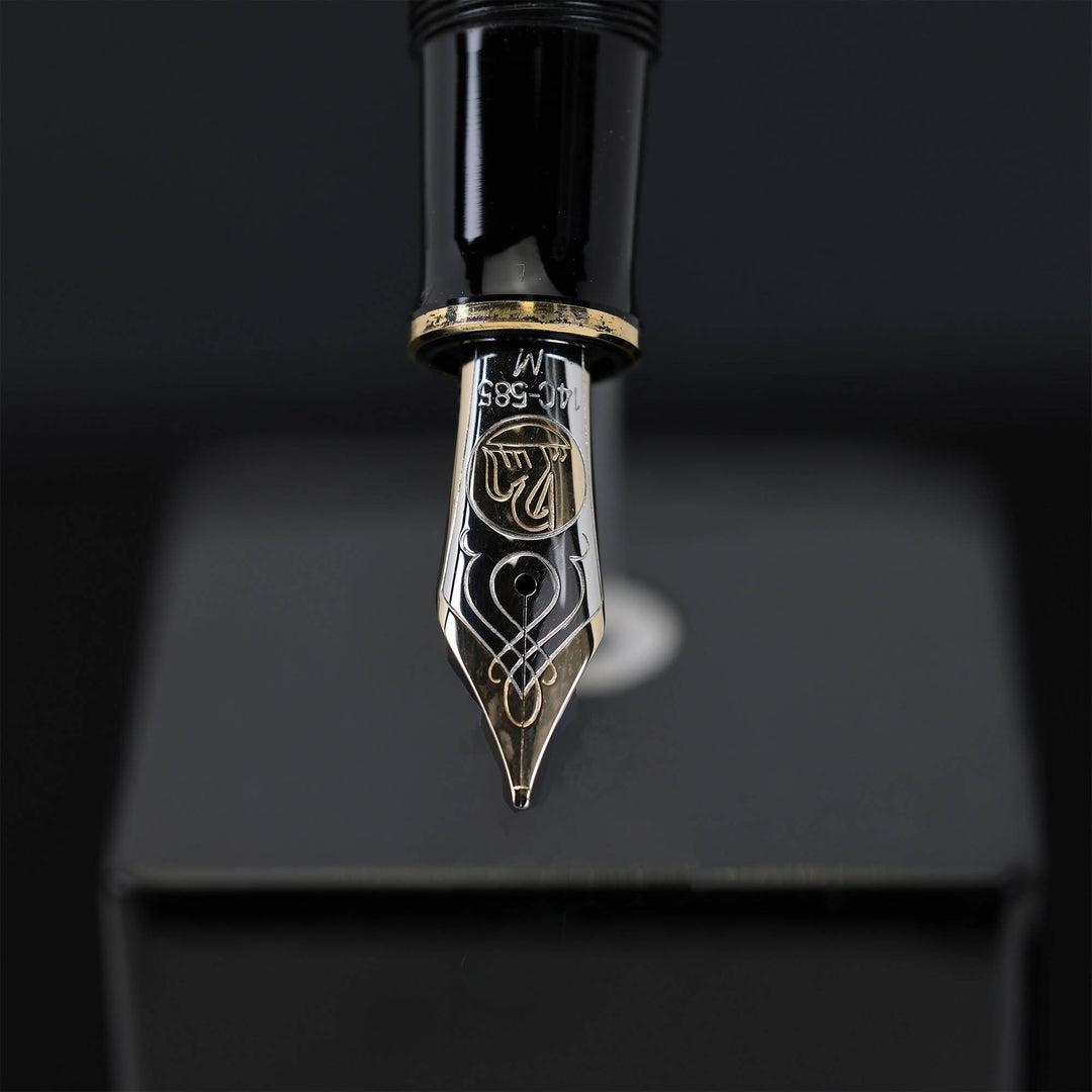 Pelikan Souverän M800 - Green Stripe Fountain Pen