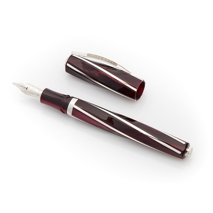 Visconti Divina Elegance Bordeaux - Oversize Fountain Pen (14k nib)