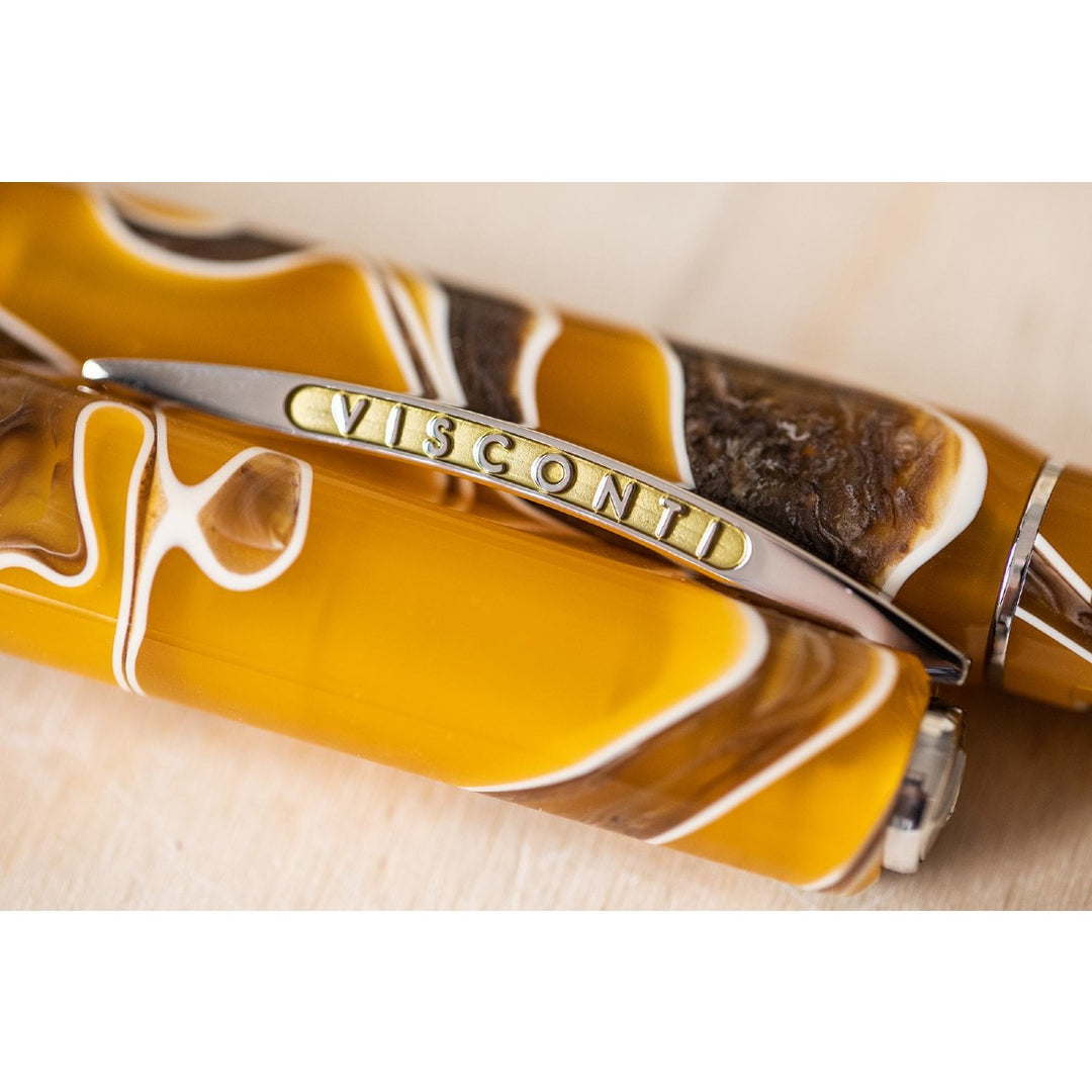 Visconti Opera Demo Fountain Pen - Savanna